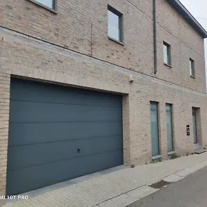 Séjour chez l'habitant Belle De Luxe Avec 8, Charleroi